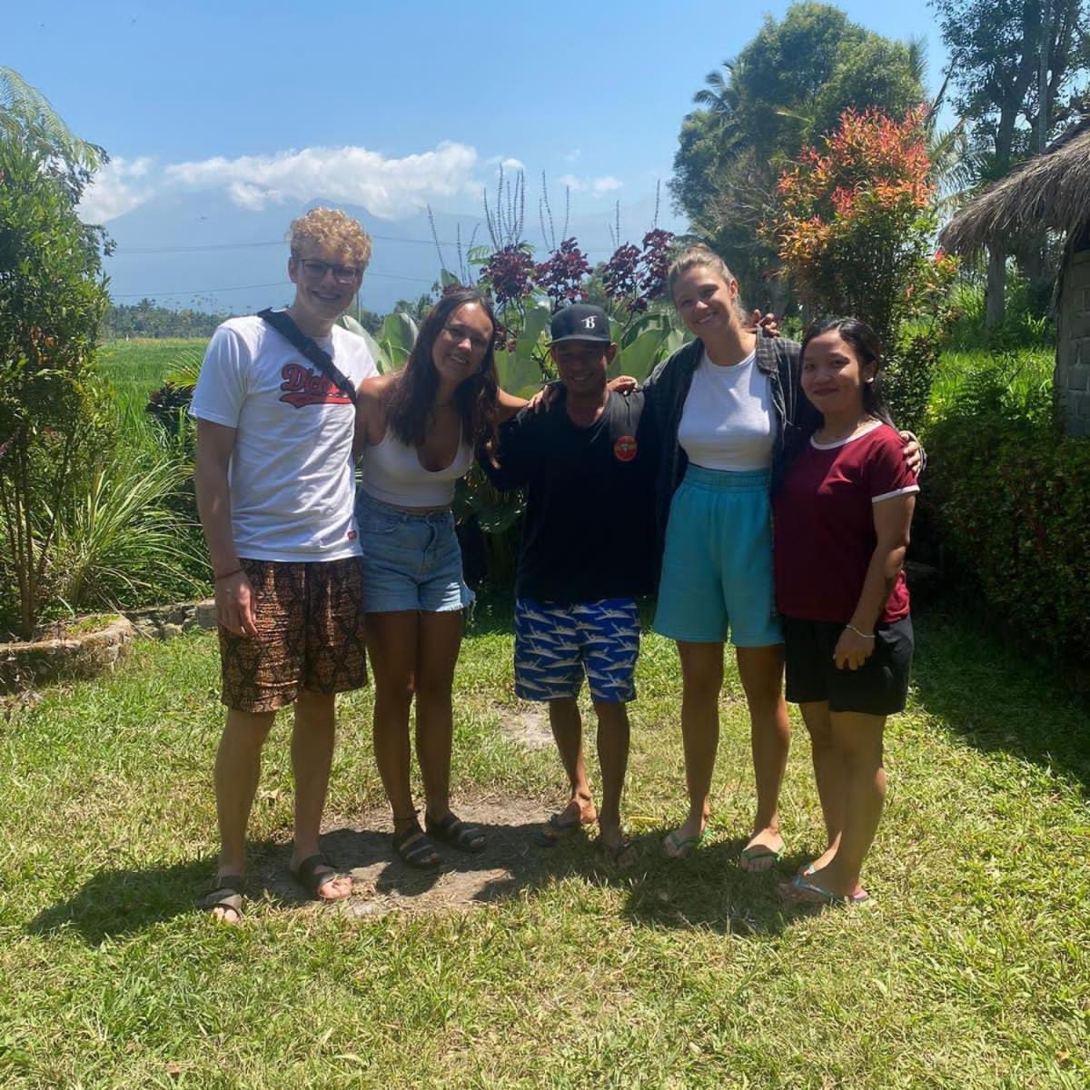 New Rinjani Homestay Тетебату Стая снимка